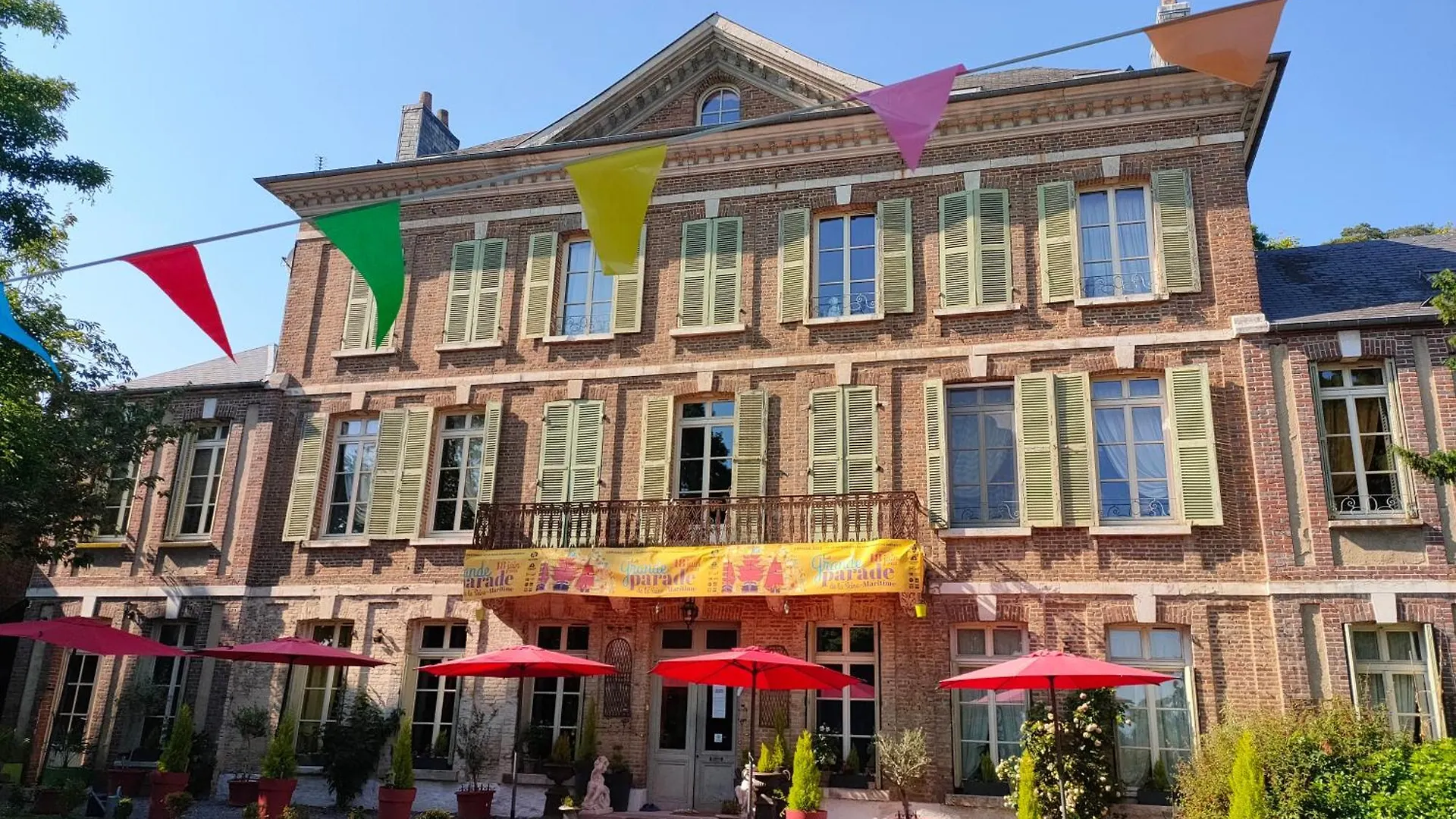 Séjourner en Seine-Maritime : 4 Hôtels Centraux Comparés