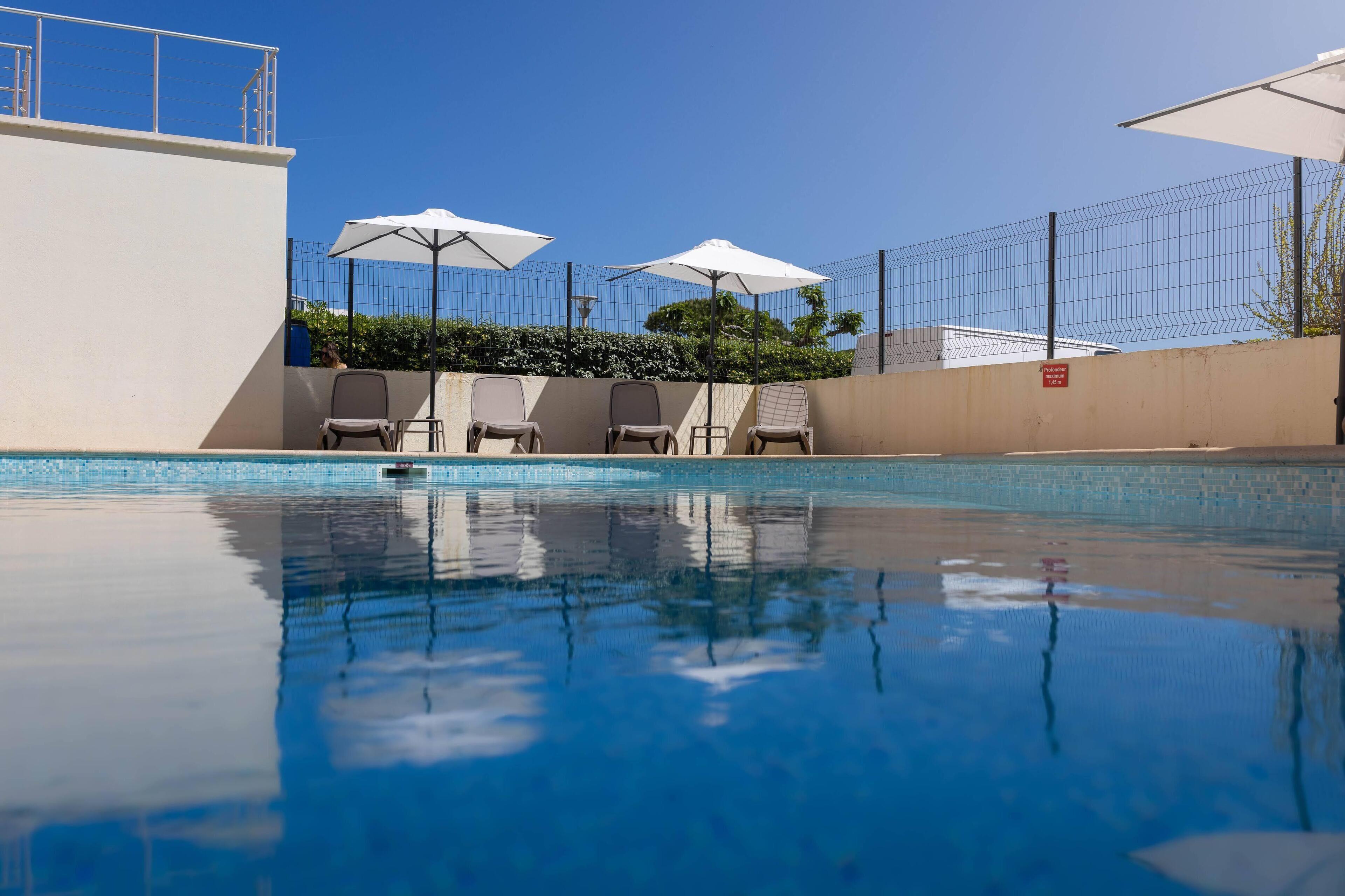5 Hôtels Centraux dans l'Aude pour Voyager Sans Compromis